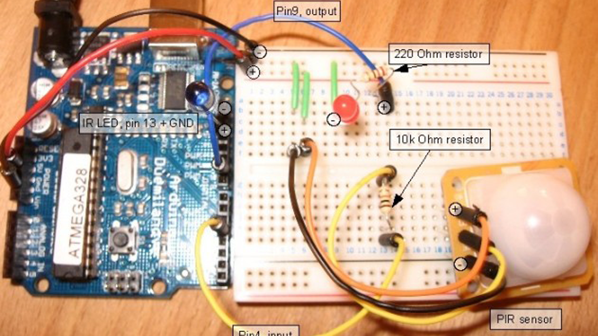 Arduino motion triggered camera