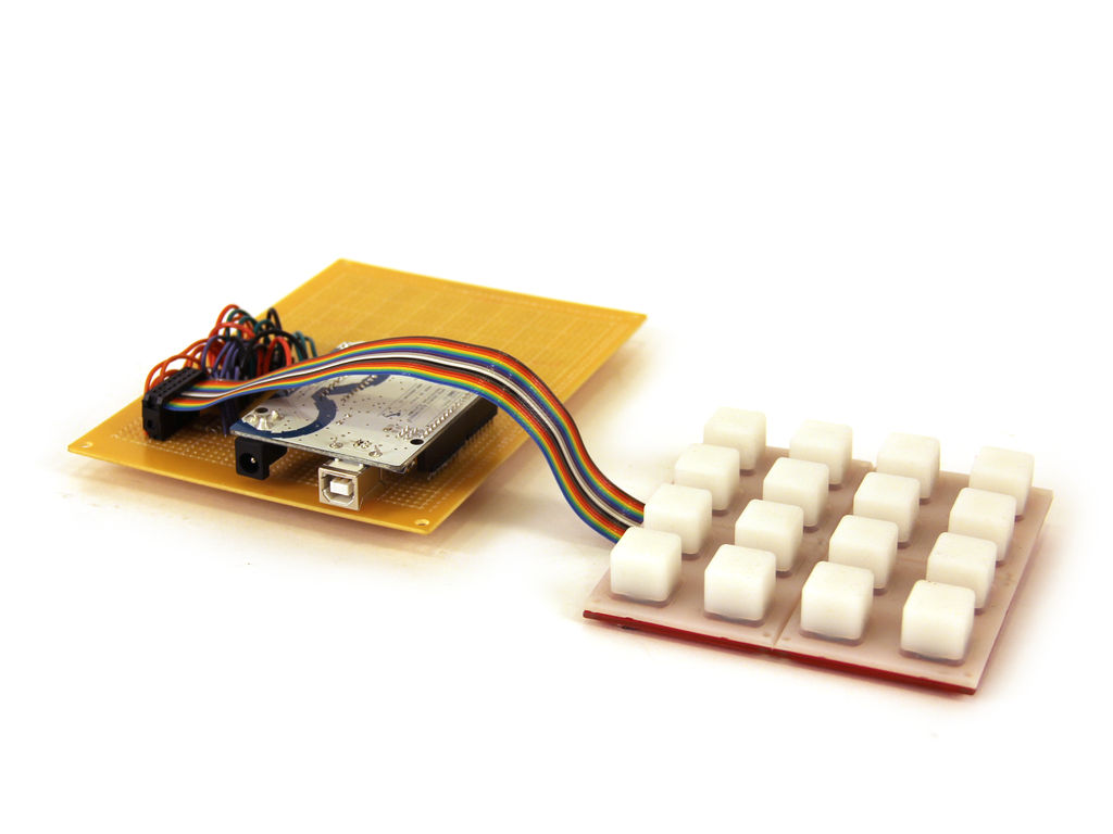 Multiplexing with Arduino and the 74HC595