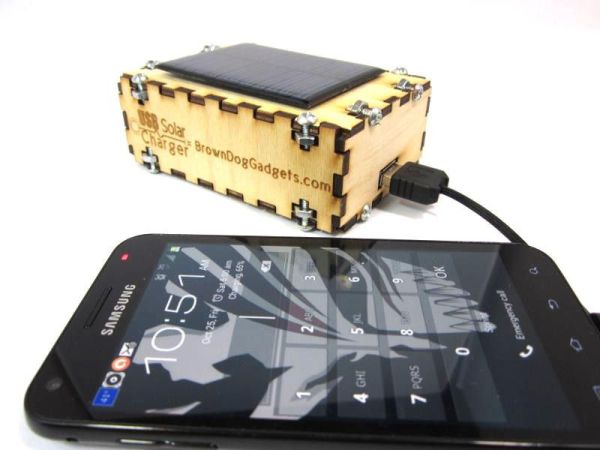 Solar USB Charger 2.0 (1)